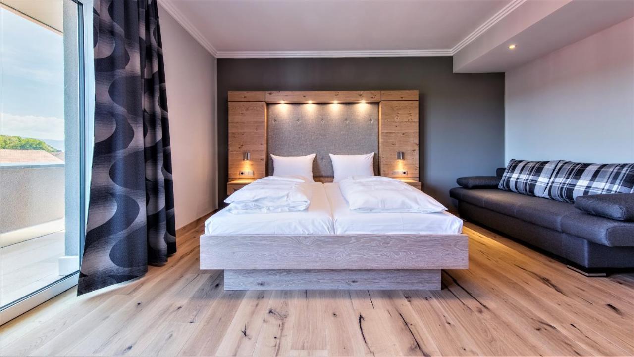 Heuboden Hotel Heu.Loft Freiburg Umkirch Luaran gambar