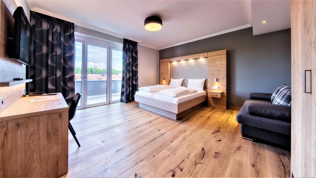 Heuboden Hotel Heu.Loft Freiburg Umkirch Luaran gambar